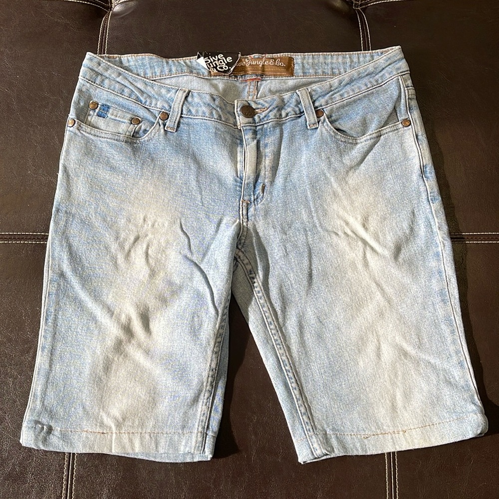 (X) 5ive Jungle & Co Women's Jean Shorts